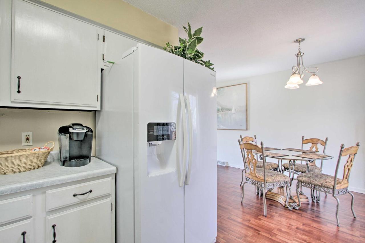 Charming Rochester Home, 4 Mi To Mayo Clinic! Екстер'єр фото