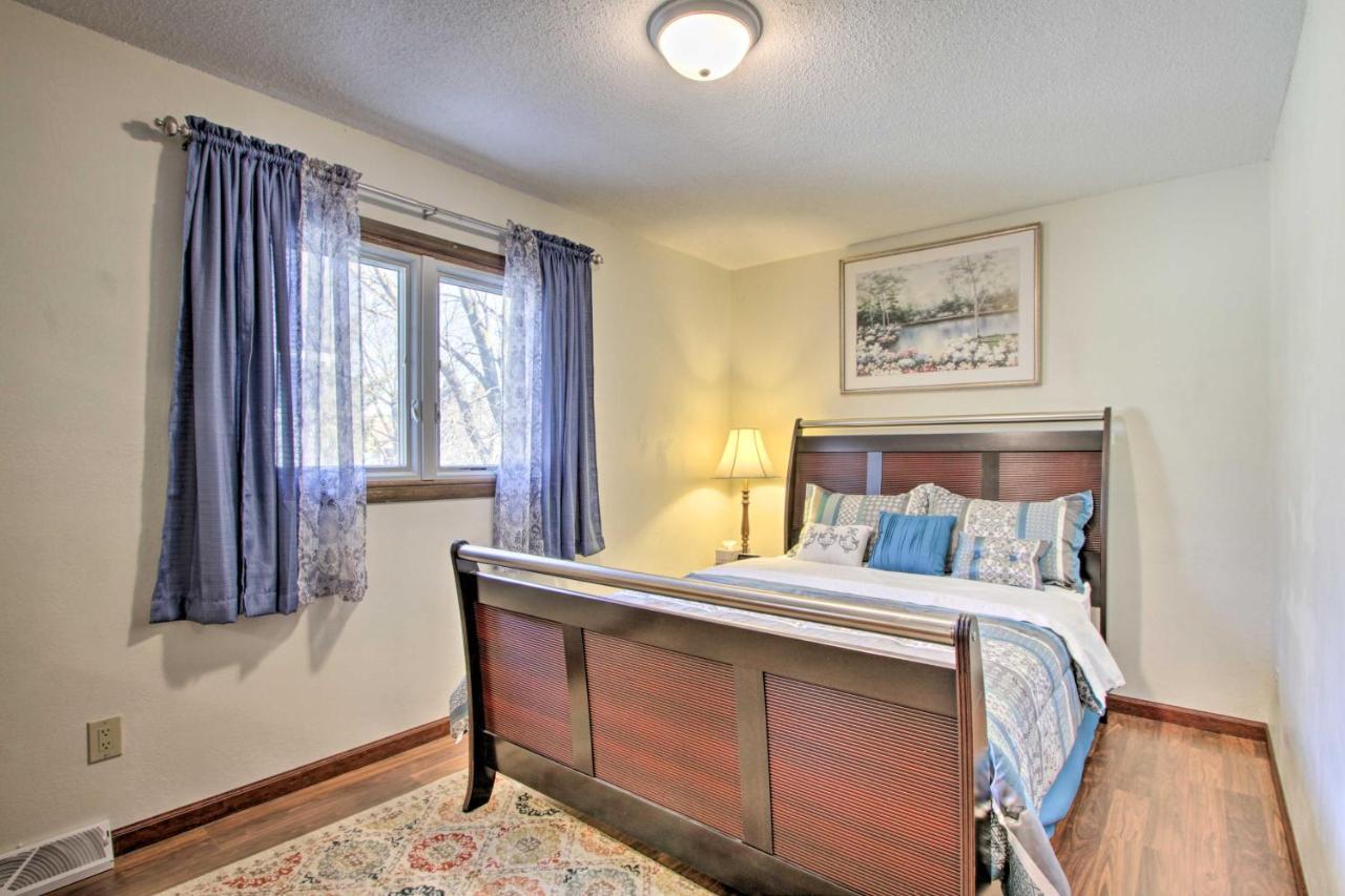 Charming Rochester Home, 4 Mi To Mayo Clinic! Екстер'єр фото